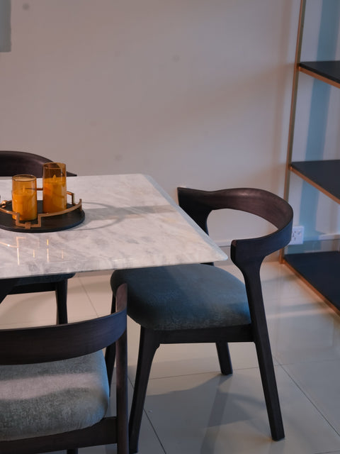 Vector Dining Set