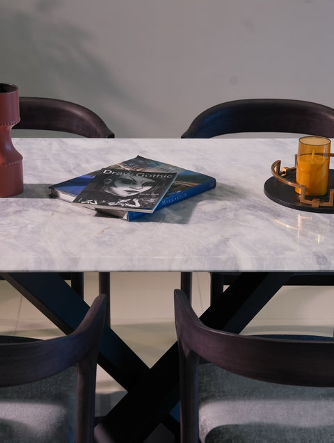 Vector Dining Set