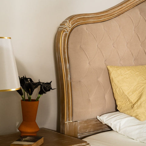 Monarch Bed