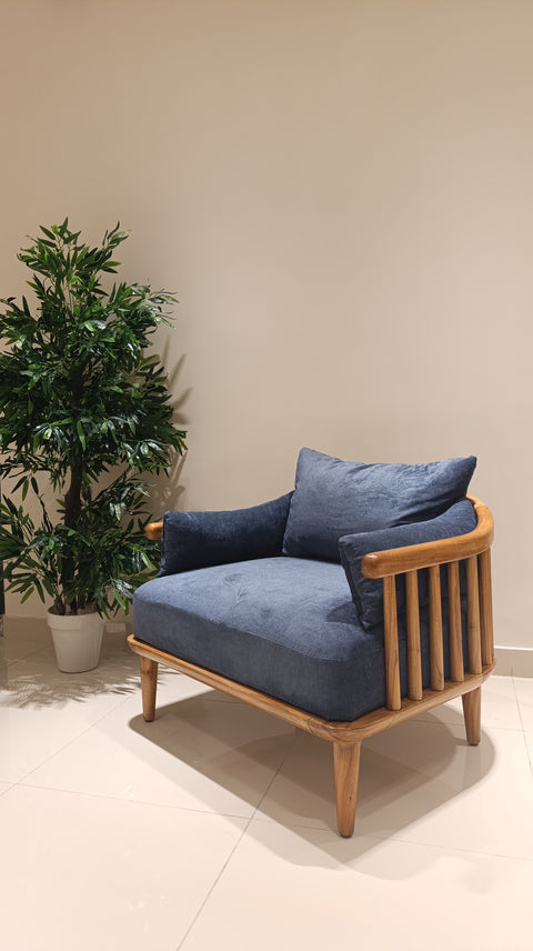 The Julius Sofa Set
