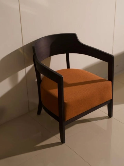 The Aurelian Armchair