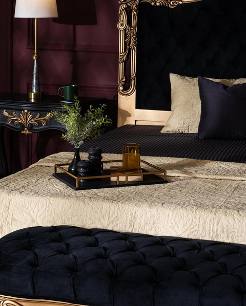 The Duchess Bed